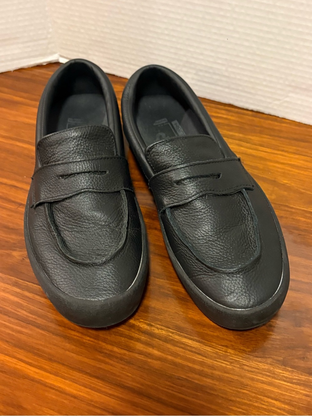 Vans skater loafers m 6.5 w 8
